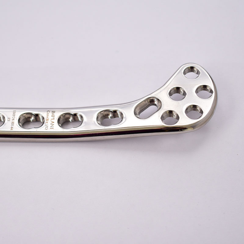 PLACA ANATOMICA BLOQUEADA DE FEMUR DISTAL 4.5 CONDILAR - Imagen 3